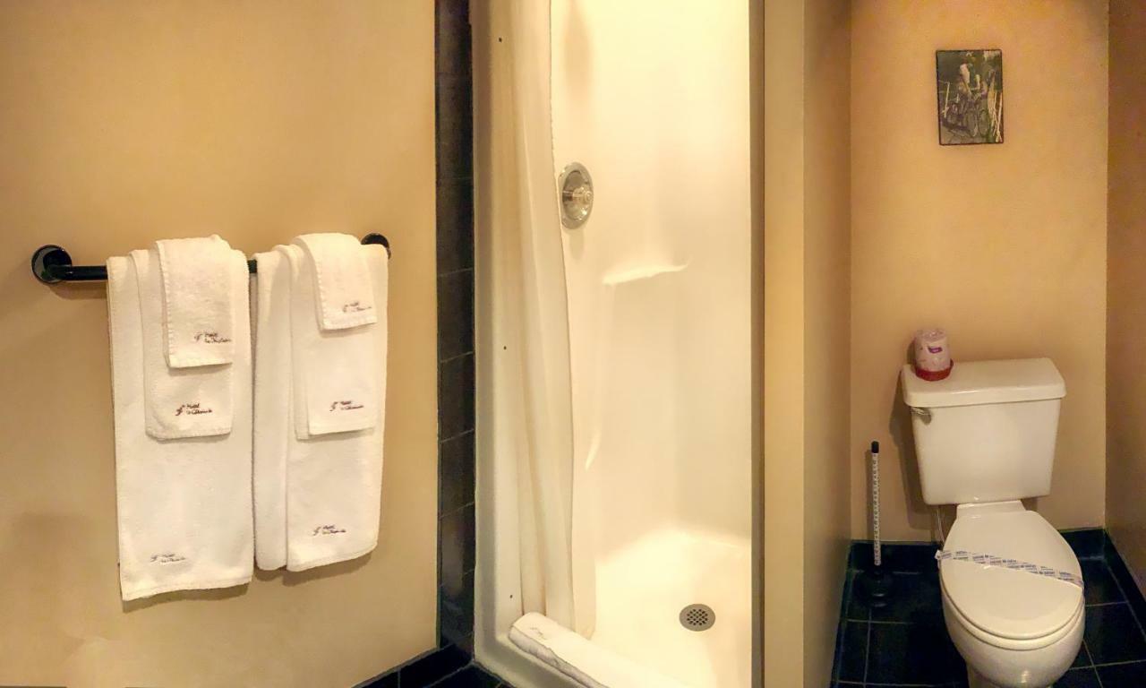 Motel La Cheminee Saint-Jerome Εξωτερικό φωτογραφία